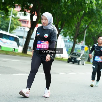 Runner Photo 3619673