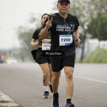 Runner Photo 3619680