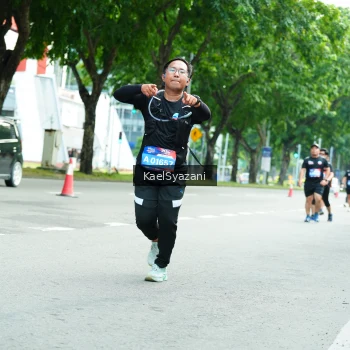 Runner Photo 3619709