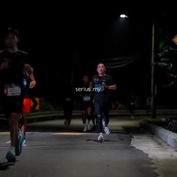 Runner Photo 3619711