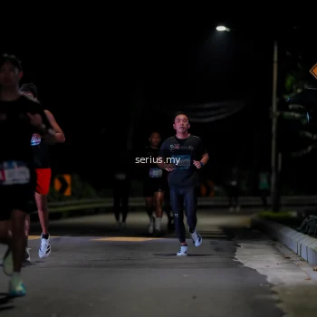 Runner Photo 3619720