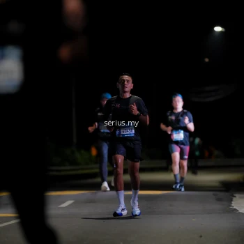 Runner Photo 3619743