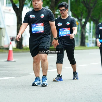Runner Photo 3619759