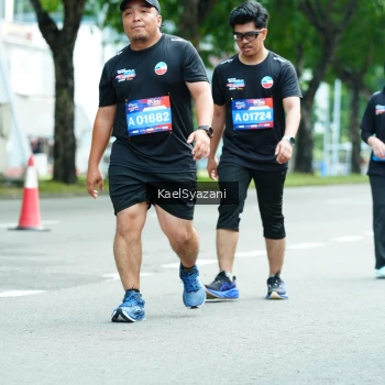 Runner Photo 3619763