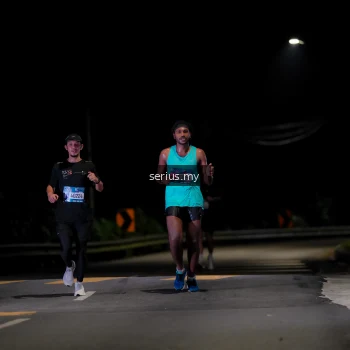 Runner Photo 3619816
