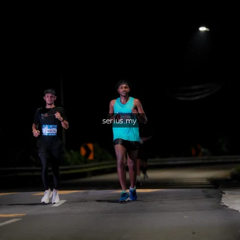 Runner Photo 3619819