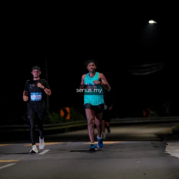 Runner Photo 3619823