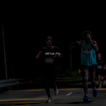 Runner Photo 3619845