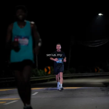 Runner Photo 3619856