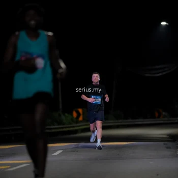 Runner Photo 3619863