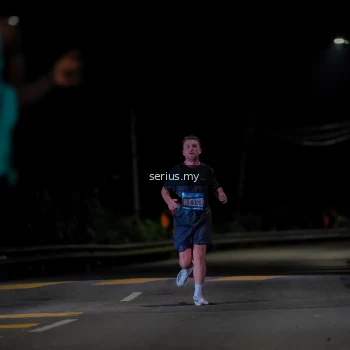 Runner Photo 3619875