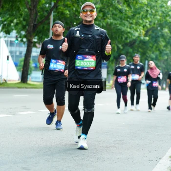 Runner Photo 3619880
