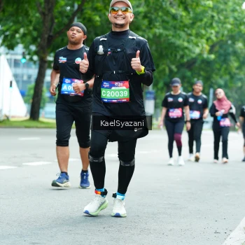 Runner Photo 3619893
