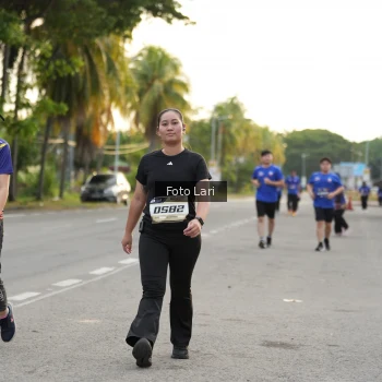 Runner Photo 3619904