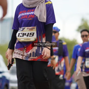 Runner Photo 3619935