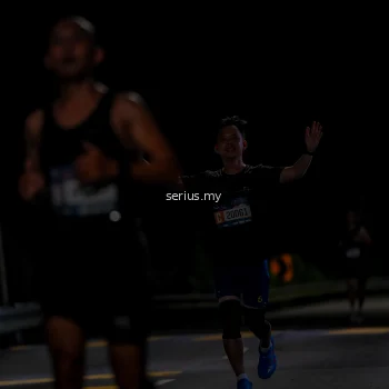 Runner Photo 3619943