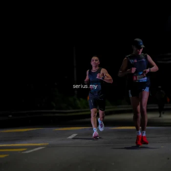 Runner Photo 3620006