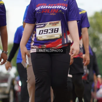 Runner Photo 3620025