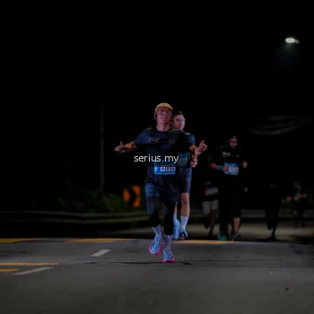 Runner Photo 3620091