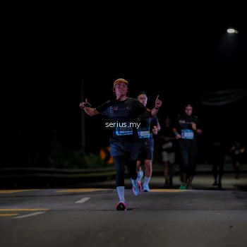 Runner Photo 3620110