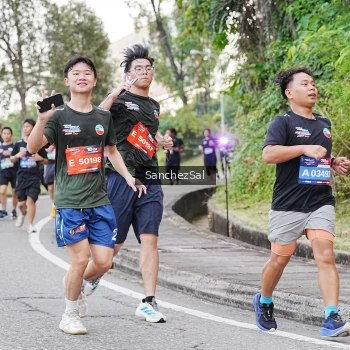 Runner Photo 3620256