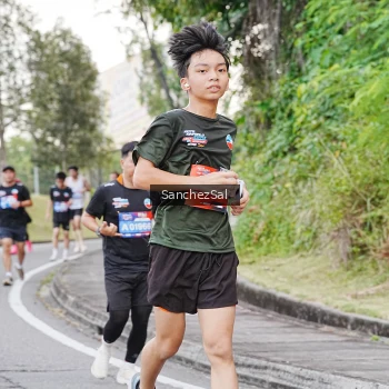 Runner Photo 3620432