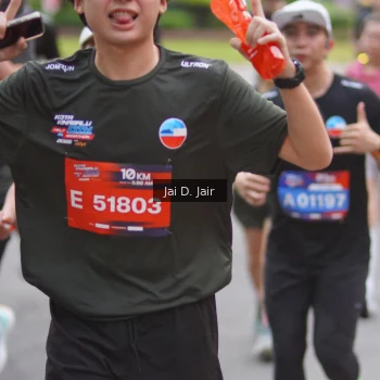 Runner Photo 3620467