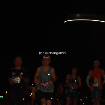 Runner Photo 3620487