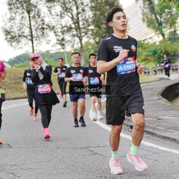 Runner Photo 3620589