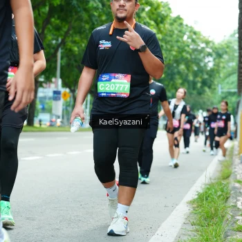 Runner Photo 3620693