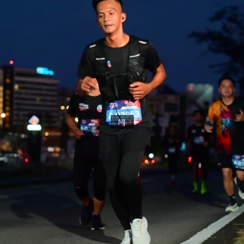 Runner Photo 3620716