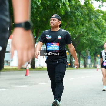 Runner Photo 3620737