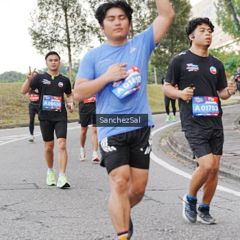 Runner Photo 3620746