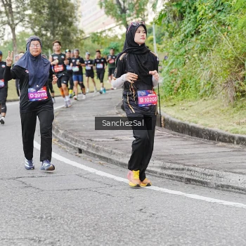 Runner Photo 3620864