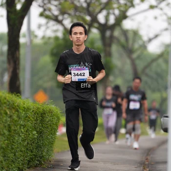 Runner Photo 3620937