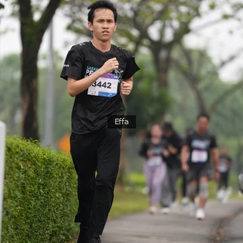Runner Photo 3621002