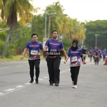Runner Photo 3621020