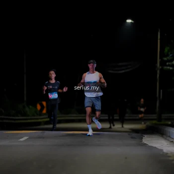 Runner Photo 3621042