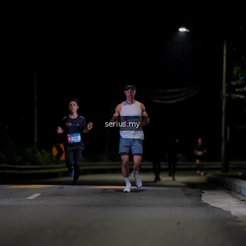 Runner Photo 3621051