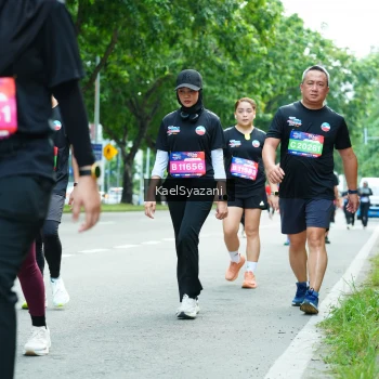 Runner Photo 3621064