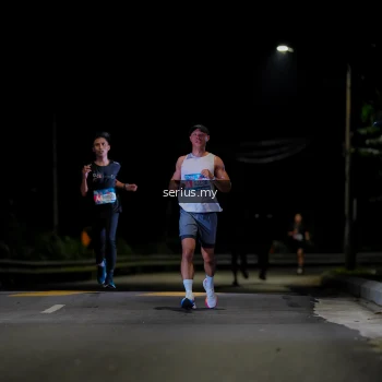 Runner Photo 3621068