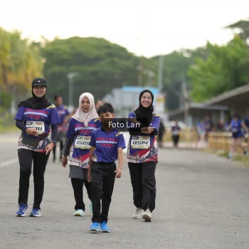 Runner Photo 3621076
