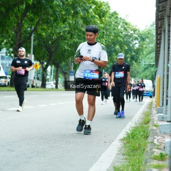 Runner Photo 3621235