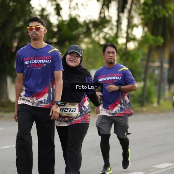 Runner Photo 3621245
