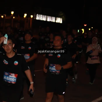 Runner Photo 3621287