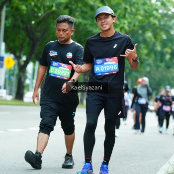 Runner Photo 3621296
