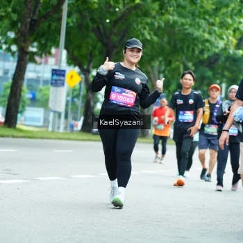 Runner Photo 3621354
