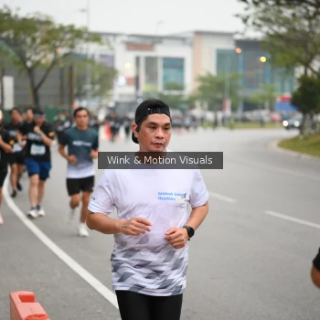 Runner Photo 3621374