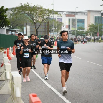 Runner Photo 3621415