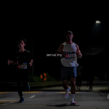 Runner Photo 3621426